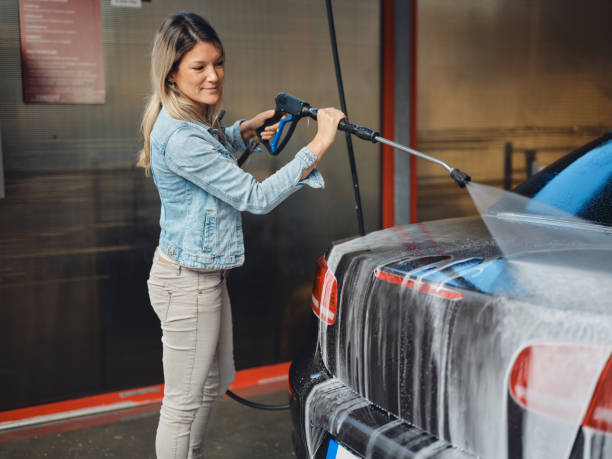 Best Affordable Pressure Washing  in Urbandale, IA